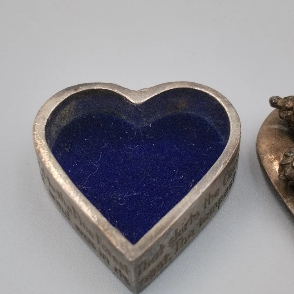 N/A silver scenes